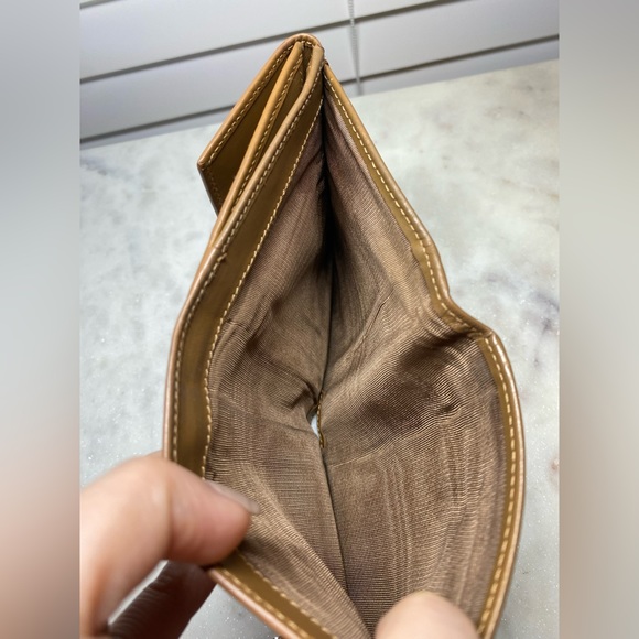 Salvatore Ferragamo Wallet - Picture 7 of 9